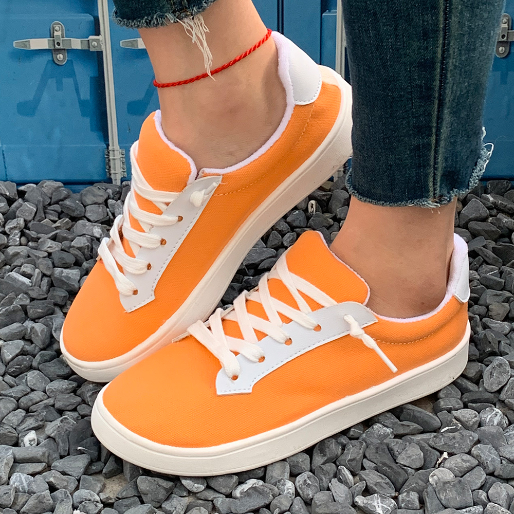 A Pair of Women's Casual Style - Women'S Fashion Day recension och pris